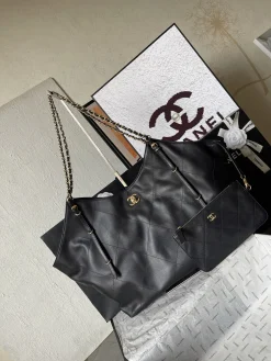 Alternative view of CHANEL Totes Bags Calfskin Leather (Black-Gold) 36X59X13CM G80202608073204