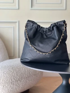 Alternative view of CHANEL Totes Bags Calfskin Leather (Black-Gold) 39X42X8CM F60202608072034