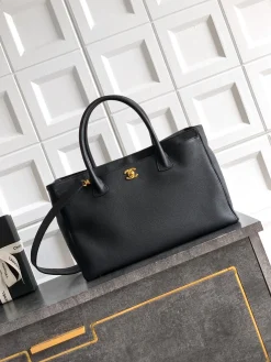 CHANEL Totes Bags Caviar Leather (Black-Gold) 24X36X14CM I20202608071953