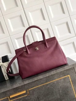 CHANEL Totes Bags Caviar Leather (Burgundy-Gold) 24X36X14CM I00202608071376