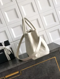 Alternative view of CHANEL Totes Bags Caviar Leather (Off-White-Silver) 24X36X14CM I00202608071377