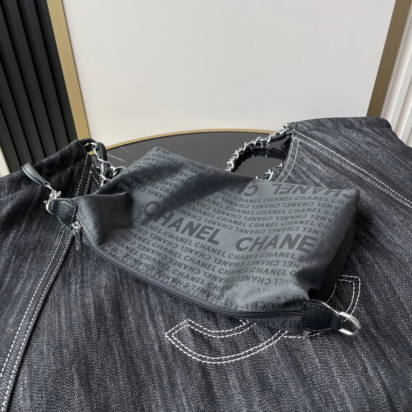 CHANEL Totes Bags Denim (Black-White) 35X48X14CM F50202608072076 - Image 8