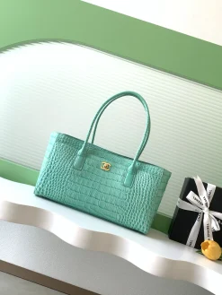 CHANEL Totes Bags Embossed Leather (Mint Green-Gold) 20X39X13CM I00202608070666