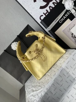 Alternative view of CHANEL Trend Bags Caviar Leather (Yellow-Gold) 30X26X14CM F50202608073197