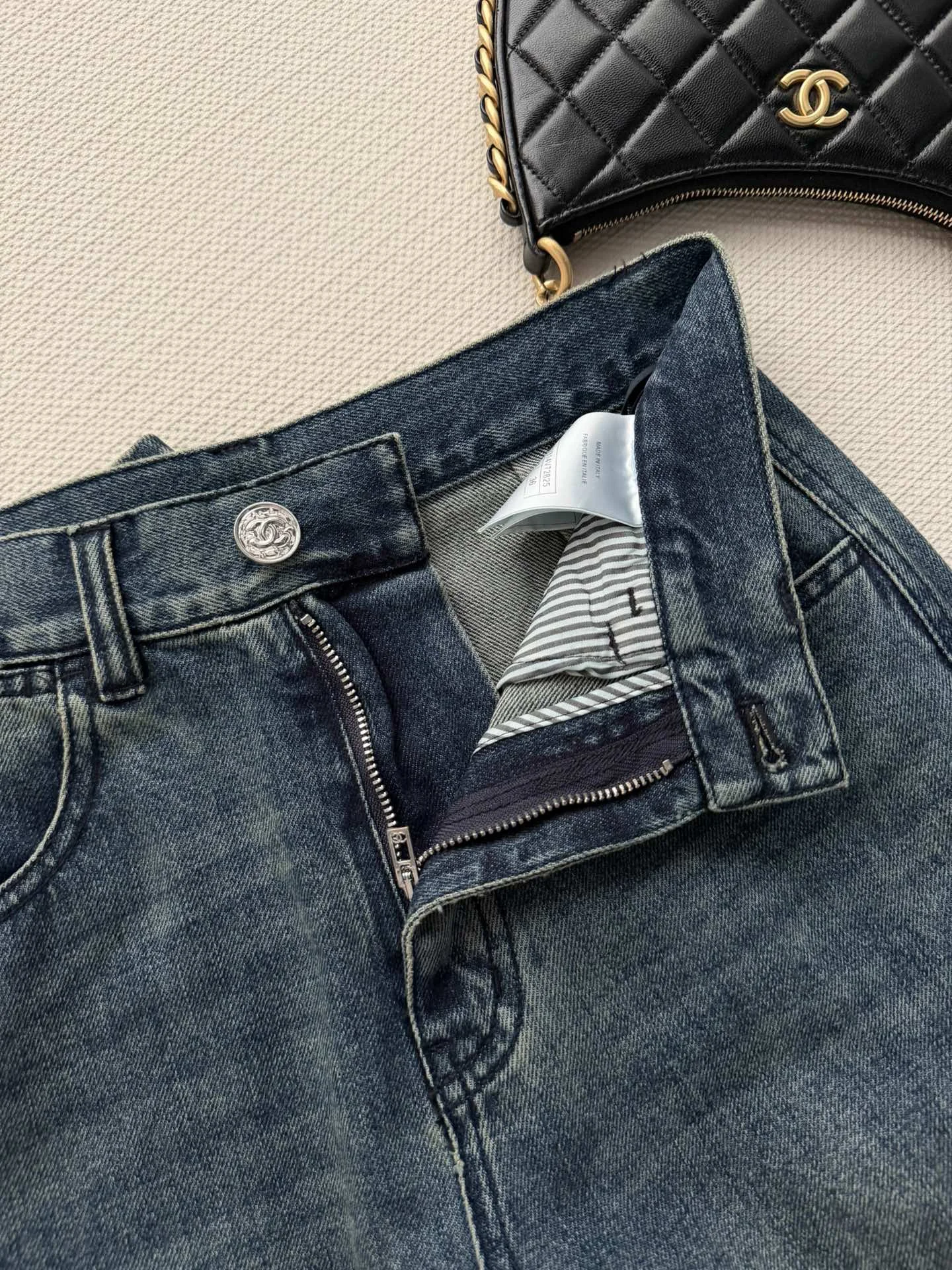 CHANEL Trousers Denim S-L B85202608042523 - Image 7
