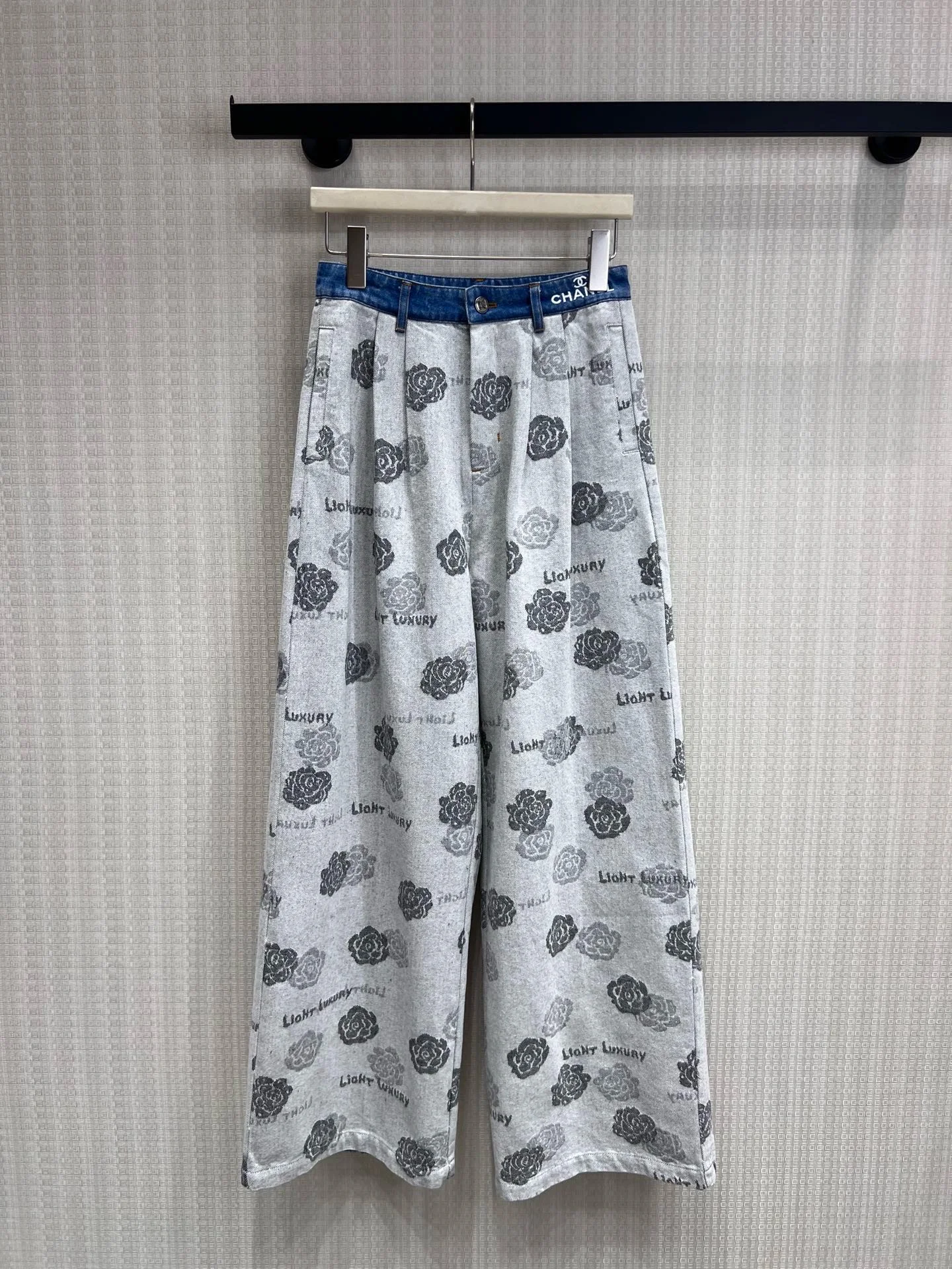 CHANEL Trousers Jacquard Cotton S-L B55202608042235