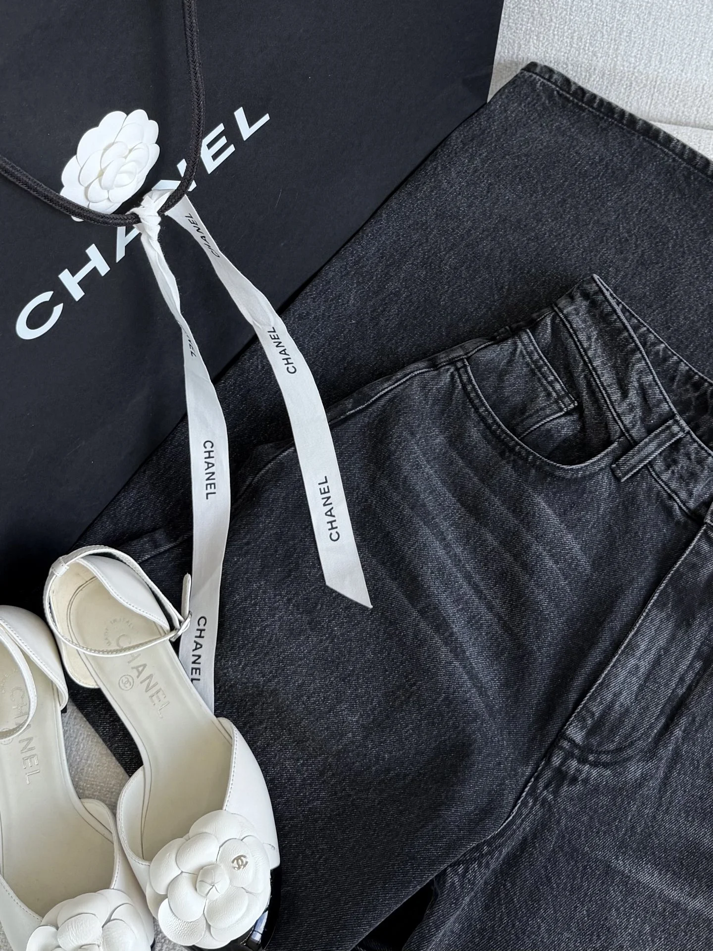 CHANEL Trousers S-L C40202608040208 - Image 3