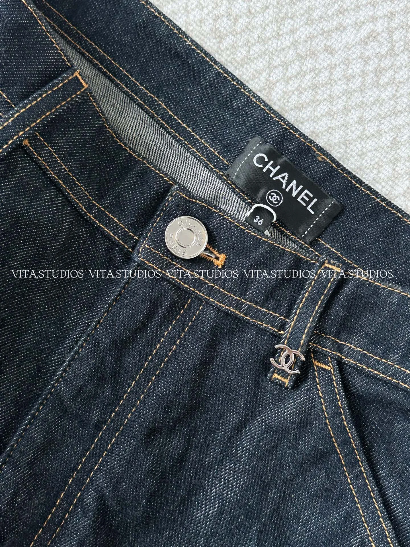 CHANEL Trousers S-L C90202608040742 - Image 4