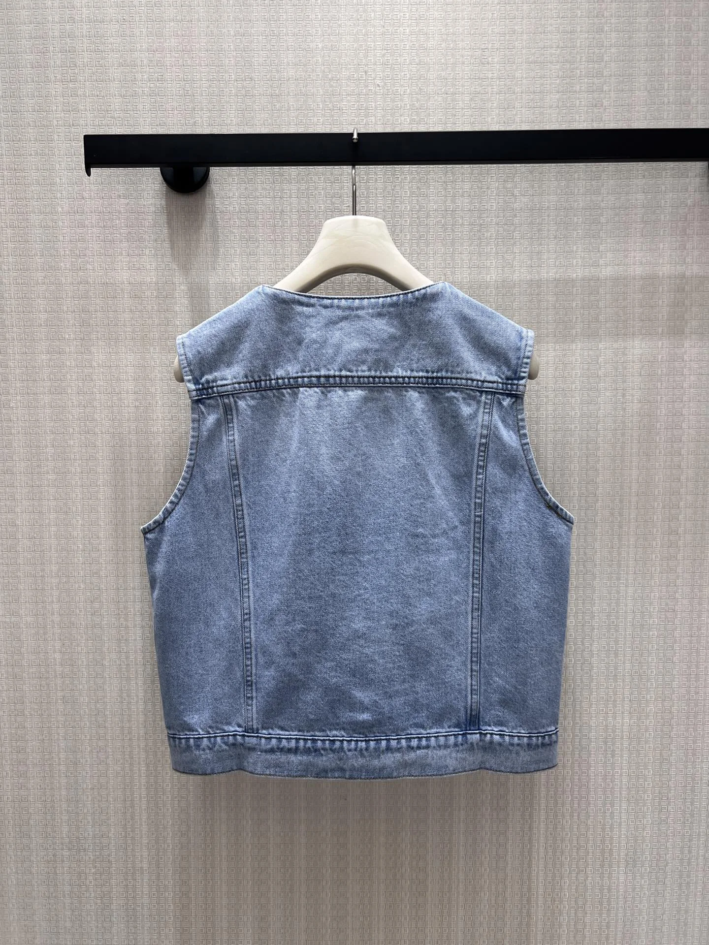 CHANEL Vests Denim 36-40 C05202608041572 - Image 3
