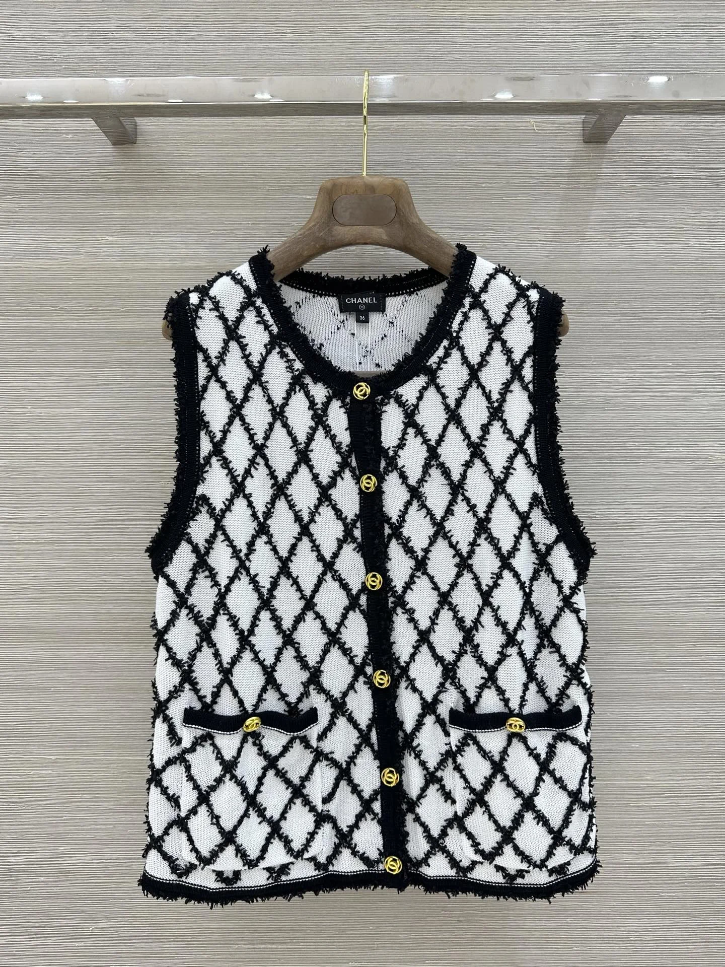 CHANEL Vests S B55202608041101