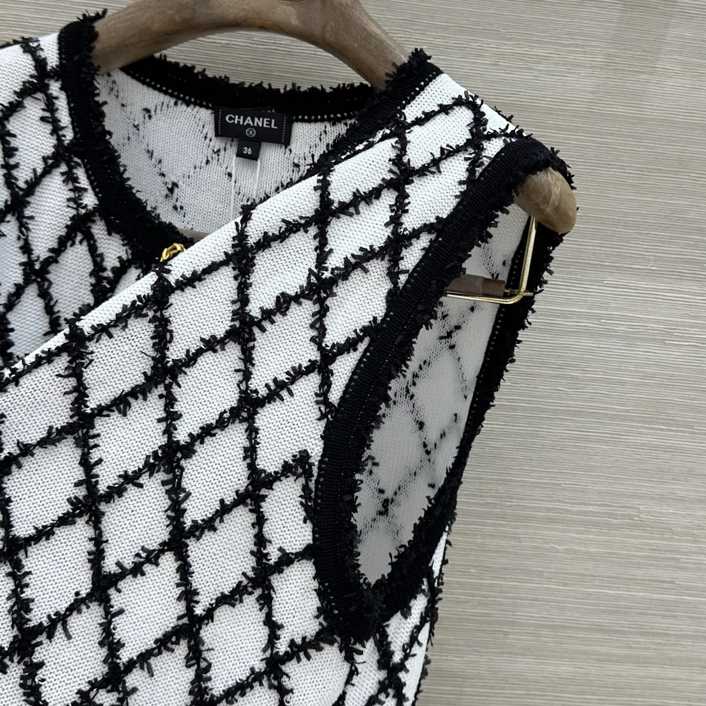 CHANEL Vests S B55202608041101 - Image 5
