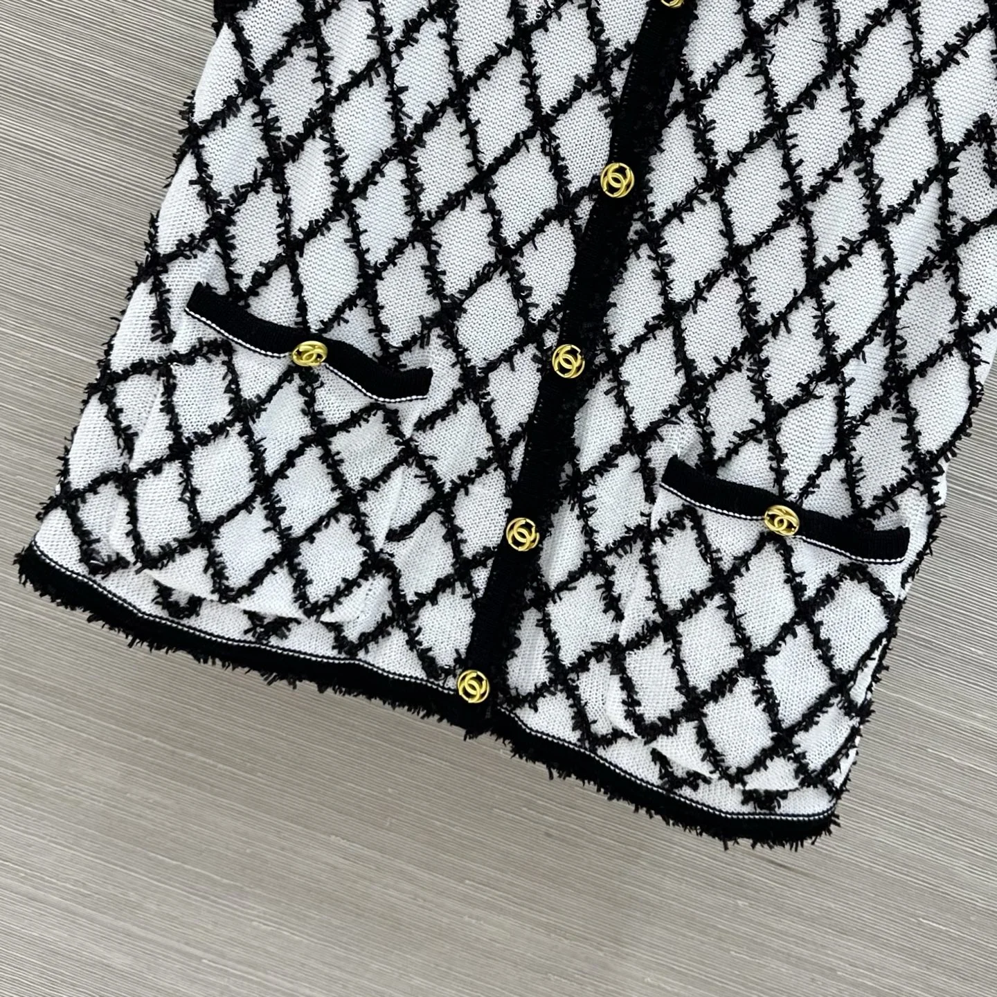 CHANEL Vests S B55202608041101 - Image 6