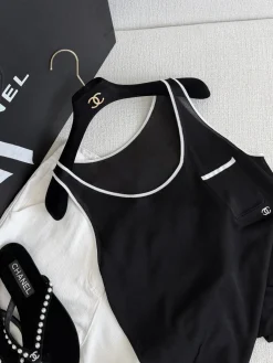 Alternative view of CHANEL Vests S-L C15202608042678