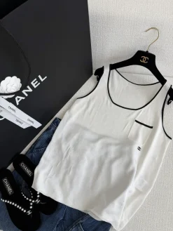 Alternative view of CHANEL Vests S-L C15202608042679