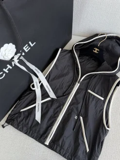 CHANEL Vests S-L C55202608042683