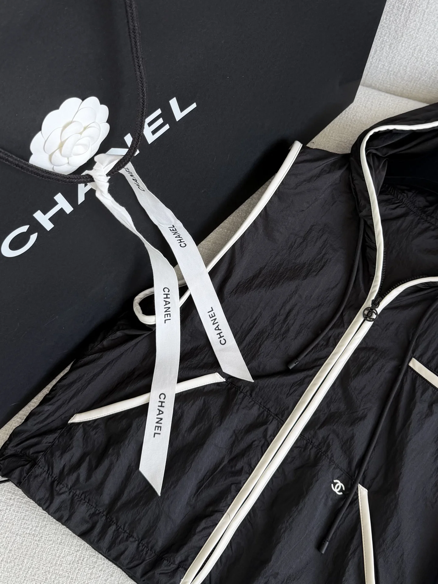 CHANEL Vests S-L C55202608042683 - Image 3
