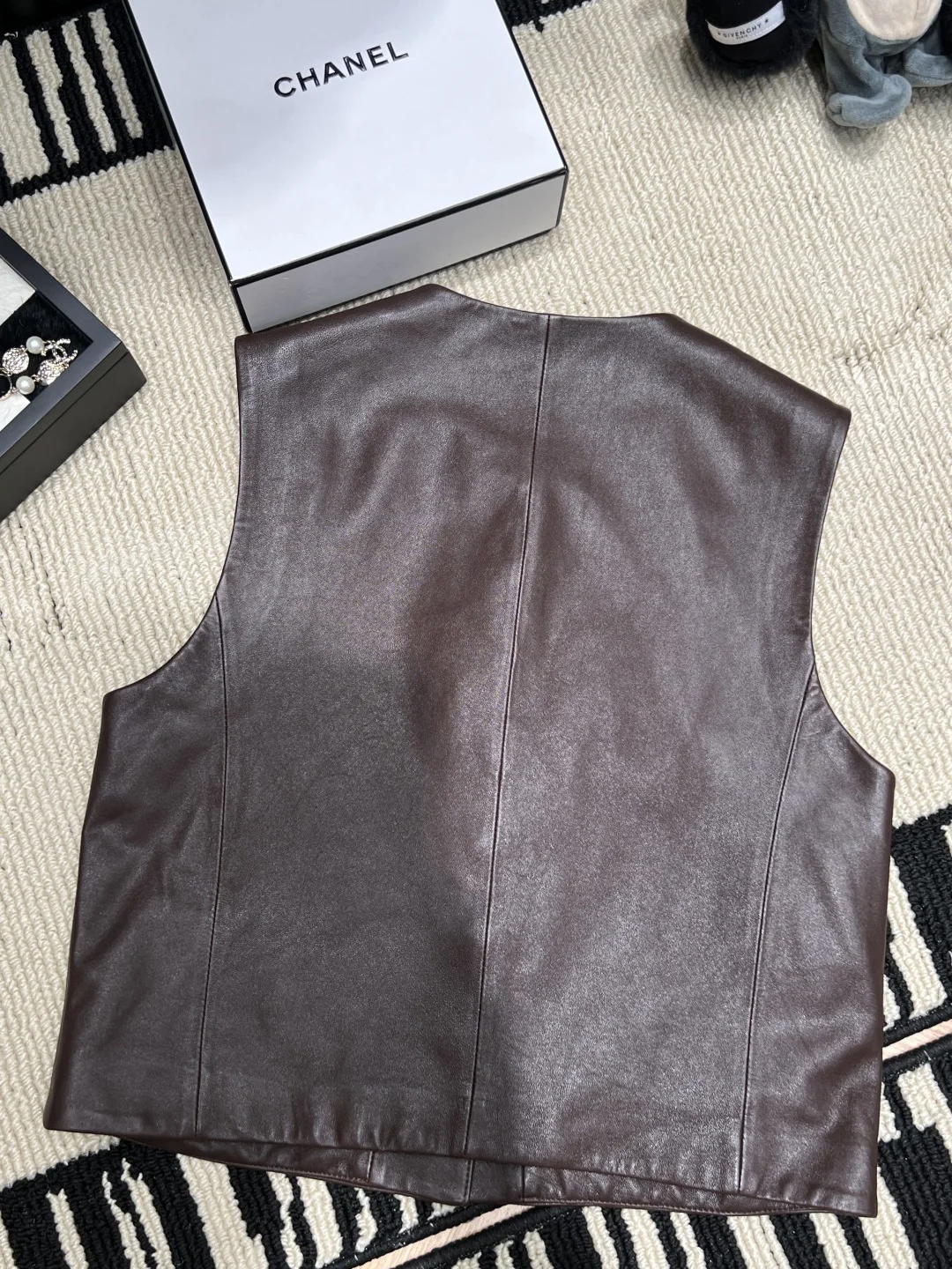 CHANEL Vests Sheep Leather S-XL D35202608041401 - Image 6