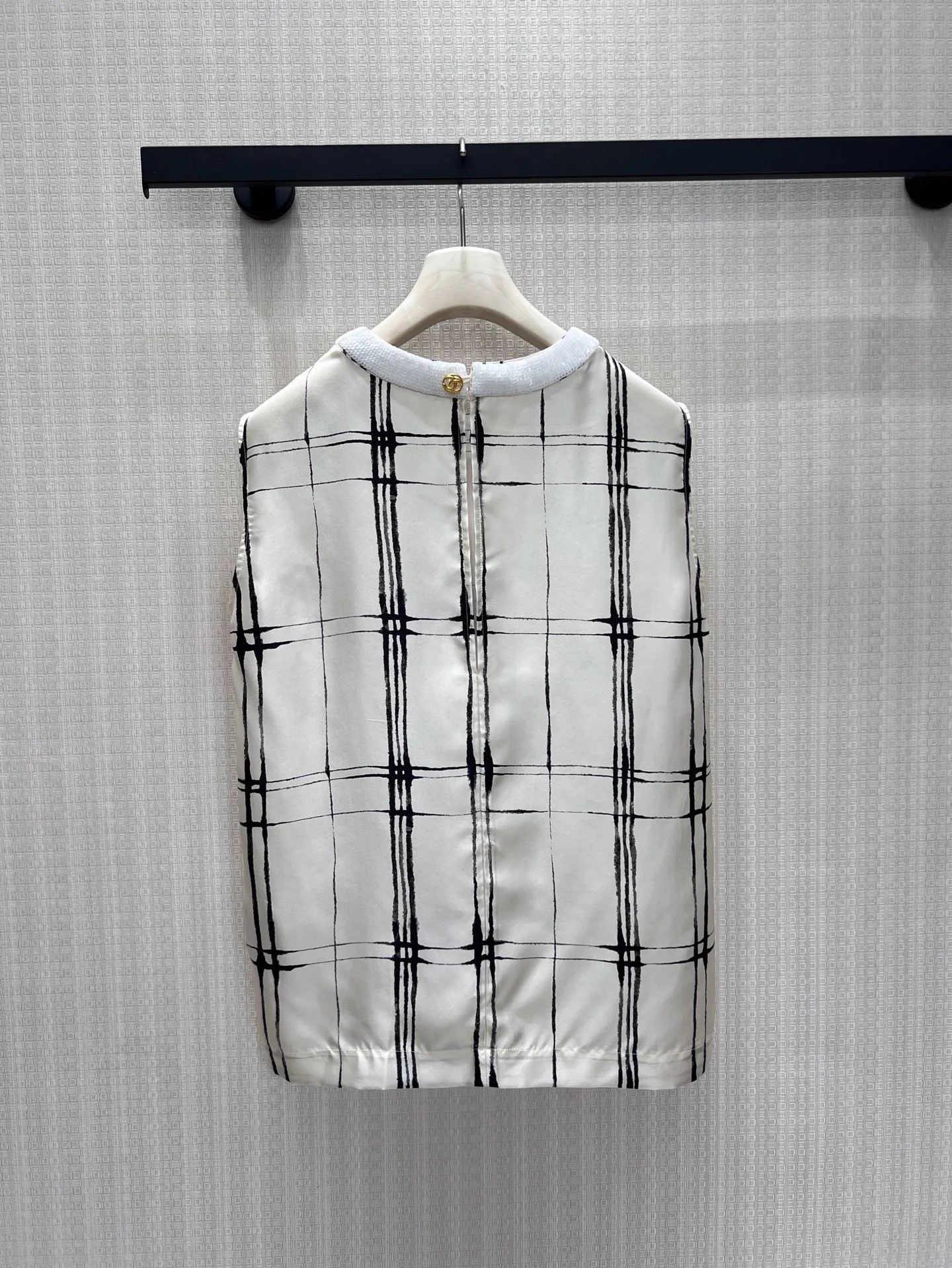 CHANEL Vests Silk 36-40 D65202608042231 - Image 2