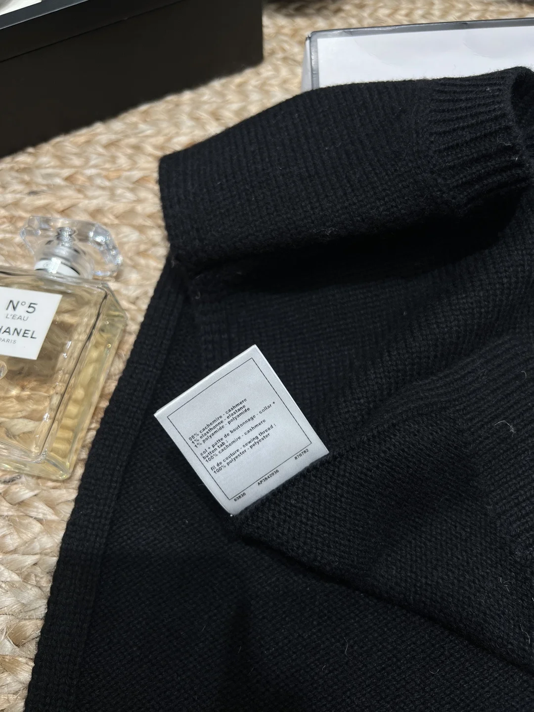 CHANEL Vests Wool S M L B35202608041385 - Image 4