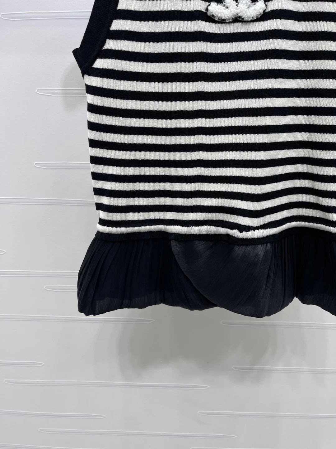 CHANEL Vests Yarn S-M-L A65202608042559 - Image 5