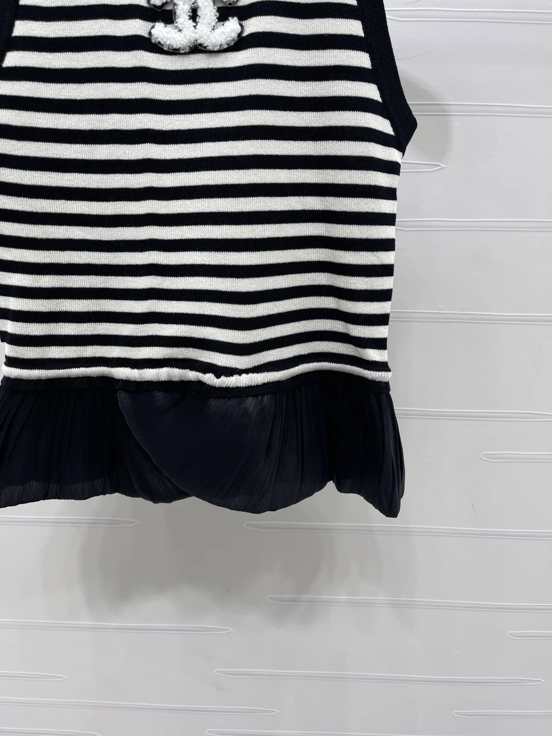 CHANEL Vests Yarn S-M-L A65202608042559 - Image 6
