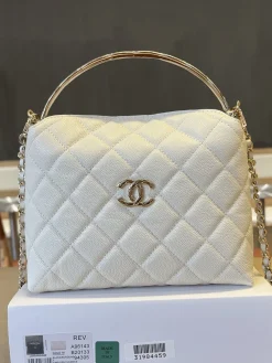 Alternative view of CHANEL Wallet Bags (White-Gold) 19X14X7CM F10202608072128