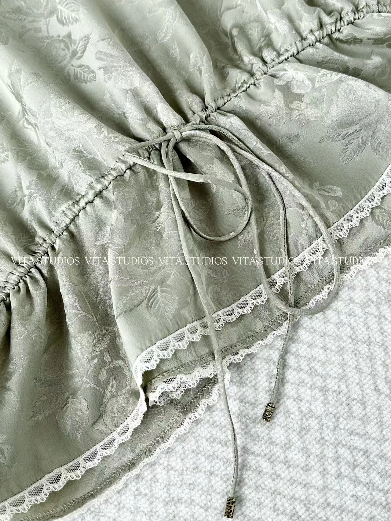 CHLOE Vests Silk S M L C90202608042058 - Image 4