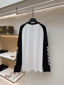 Alternative view of CHROME HEARTS T-shirts S-L A35202608060137