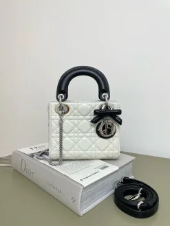 DIOR Crossbody Bags Lamb Leather (White-Black) 17X7X15CM F50202608060151