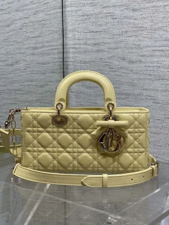 DIOR Crossbody Bags Patent Leather (Light Yellow-Gold) 26X6X14CM G20202608060111