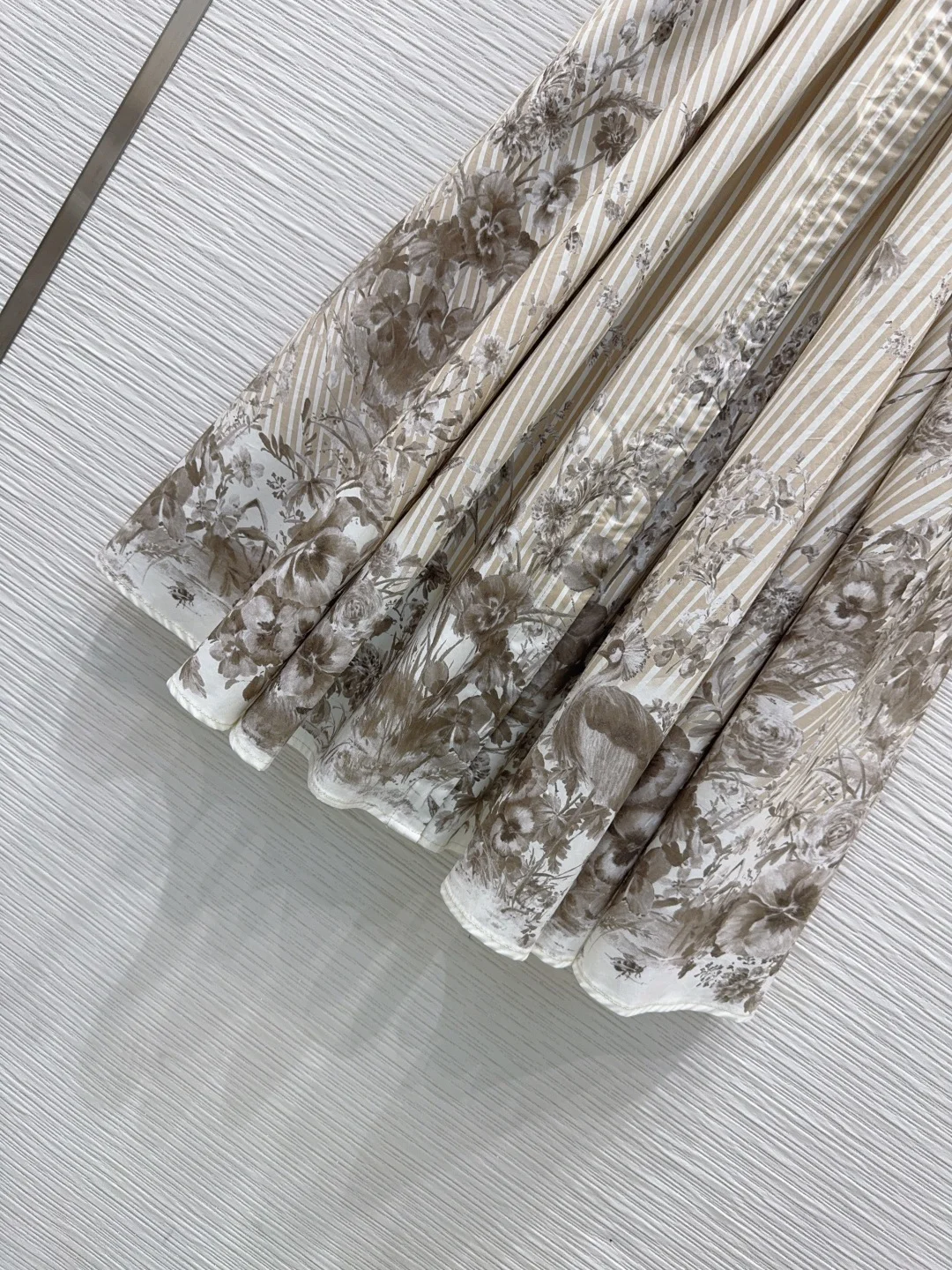 DIOR Dresses S-XL C65202608041964 - Image 4
