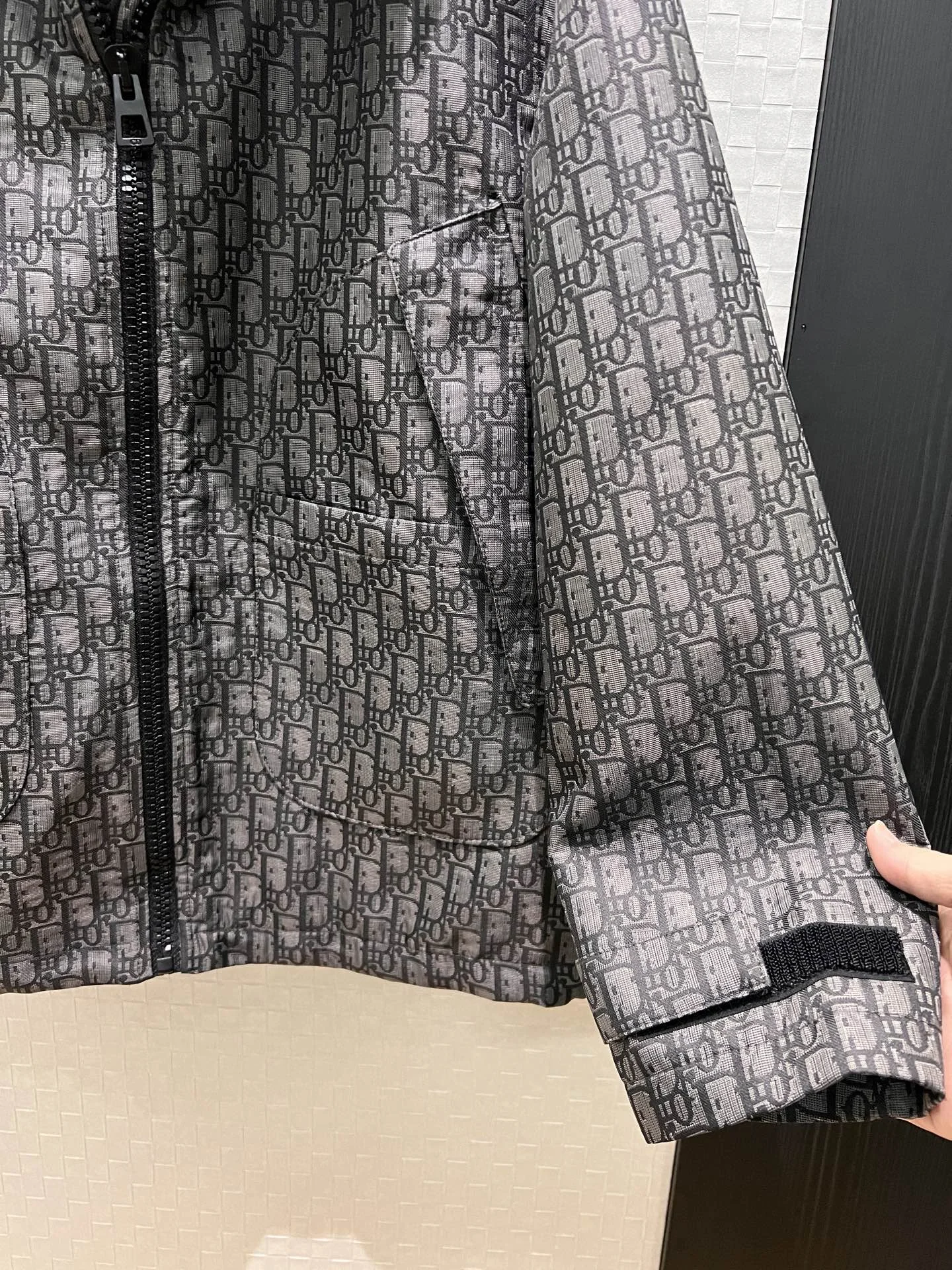 DIOR Jackets Jacquard Logo S-M-L C70202608042388 - Image 3