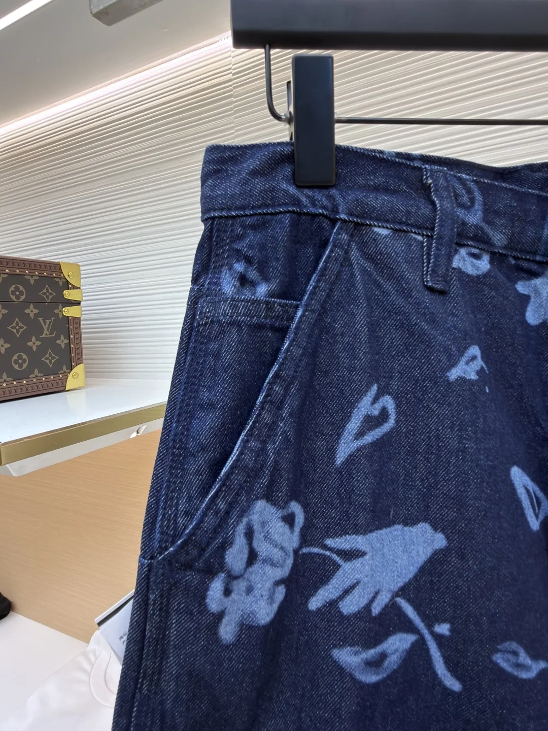 DIOR Shorts Denim 44-52 B50202608060402 - Image 4