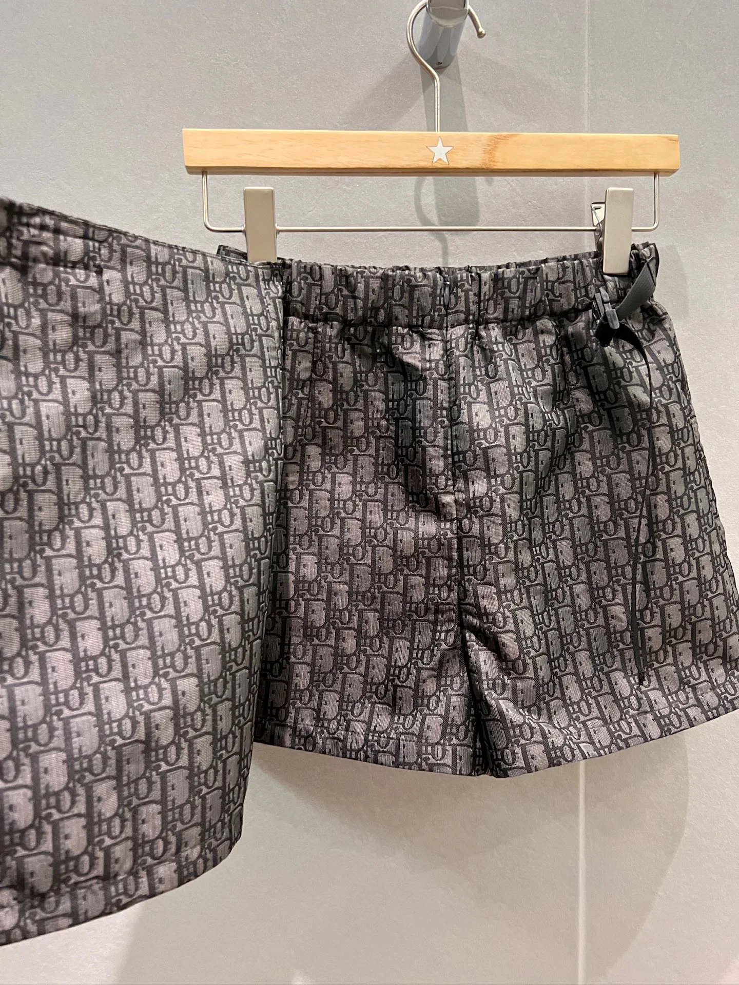 DIOR Shorts Jacquard Fabric S-M-L B30202608042387 - Image 5