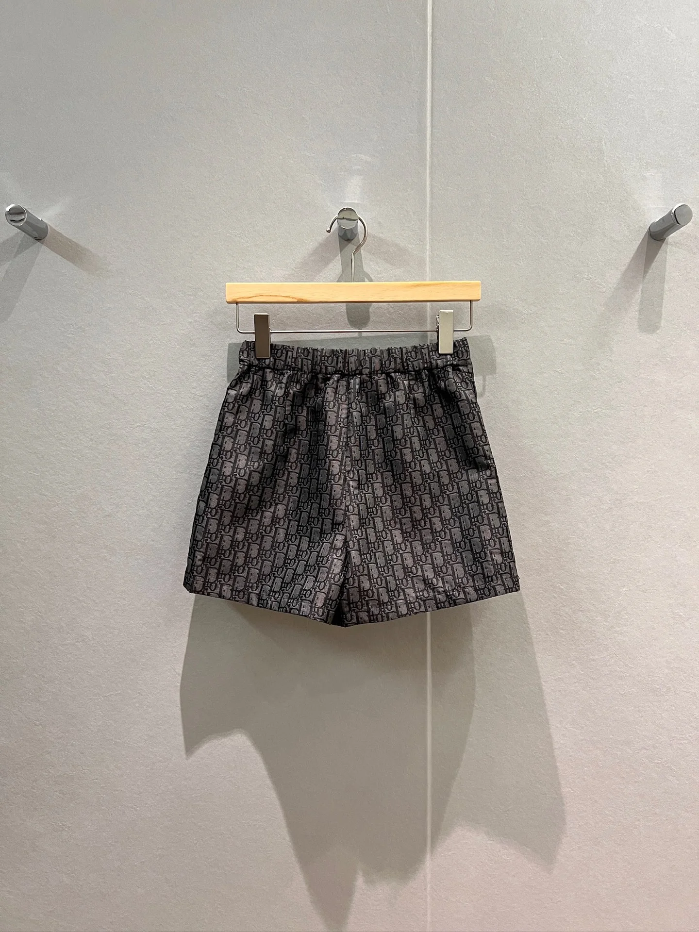 DIOR Shorts Jacquard Fabric S-M-L B30202608042387 - Image 7