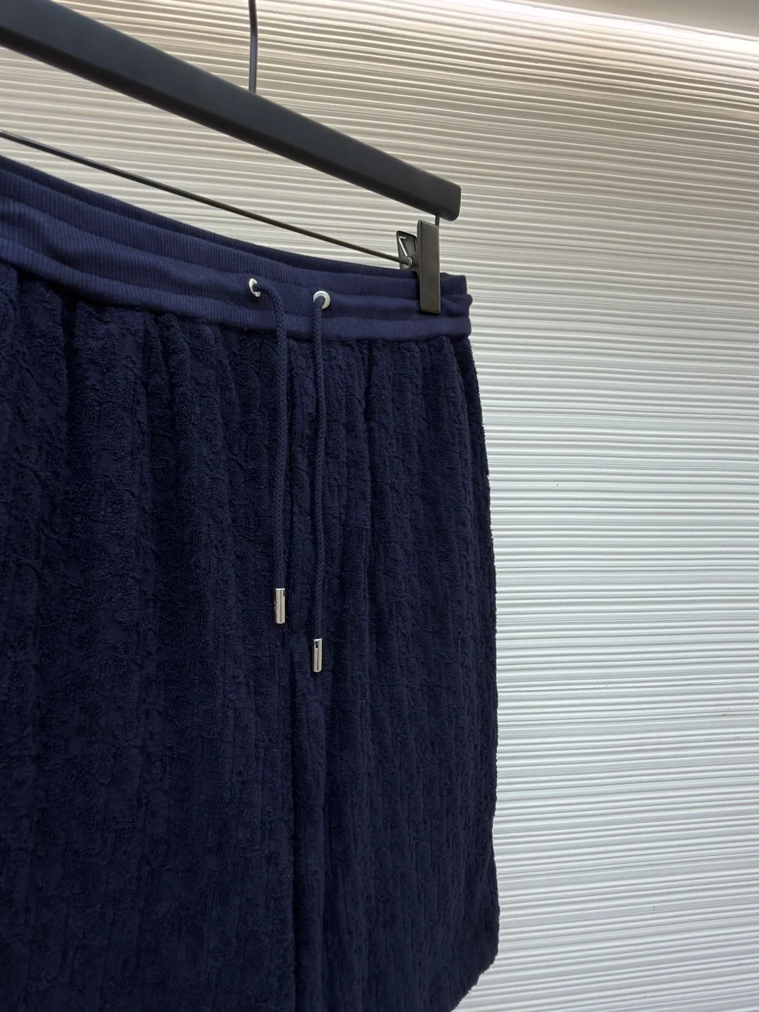 DIOR Shorts S-L B00202608060276 - Image 8