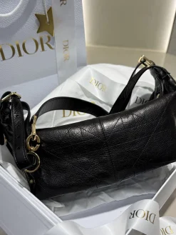 DIOR Shoulder Bags Leather (Black-Gold) 23X14X16CM I80202608060341