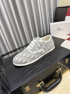 DIOR Sneakers Calf Leather EU38-44 A90202608030179