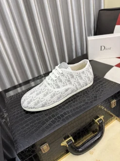 DIOR Sneakers Leather EU38-44 A90202608030181