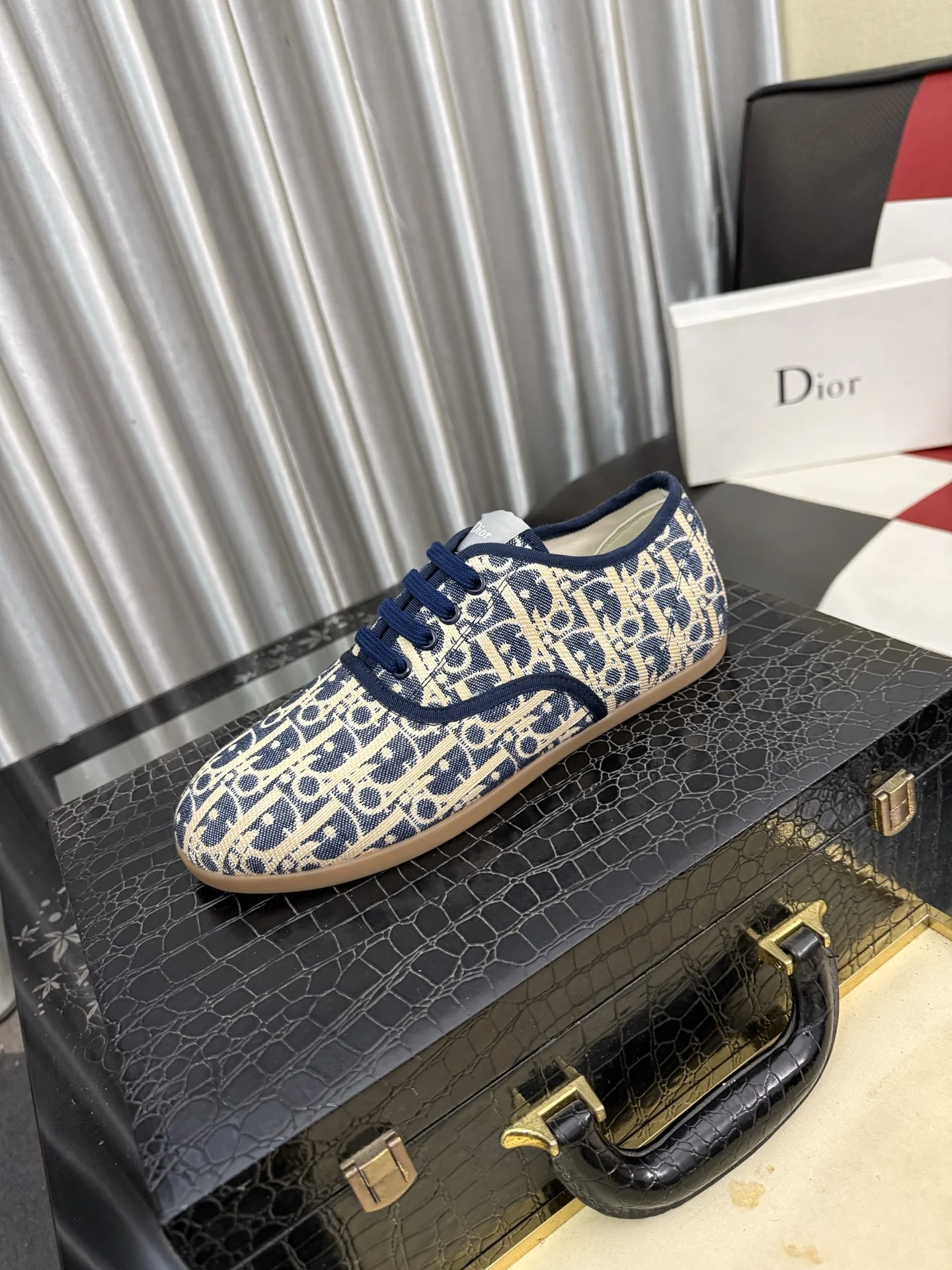DIOR Sneakers Leather & Lambskin EU38-44 A90202608030177