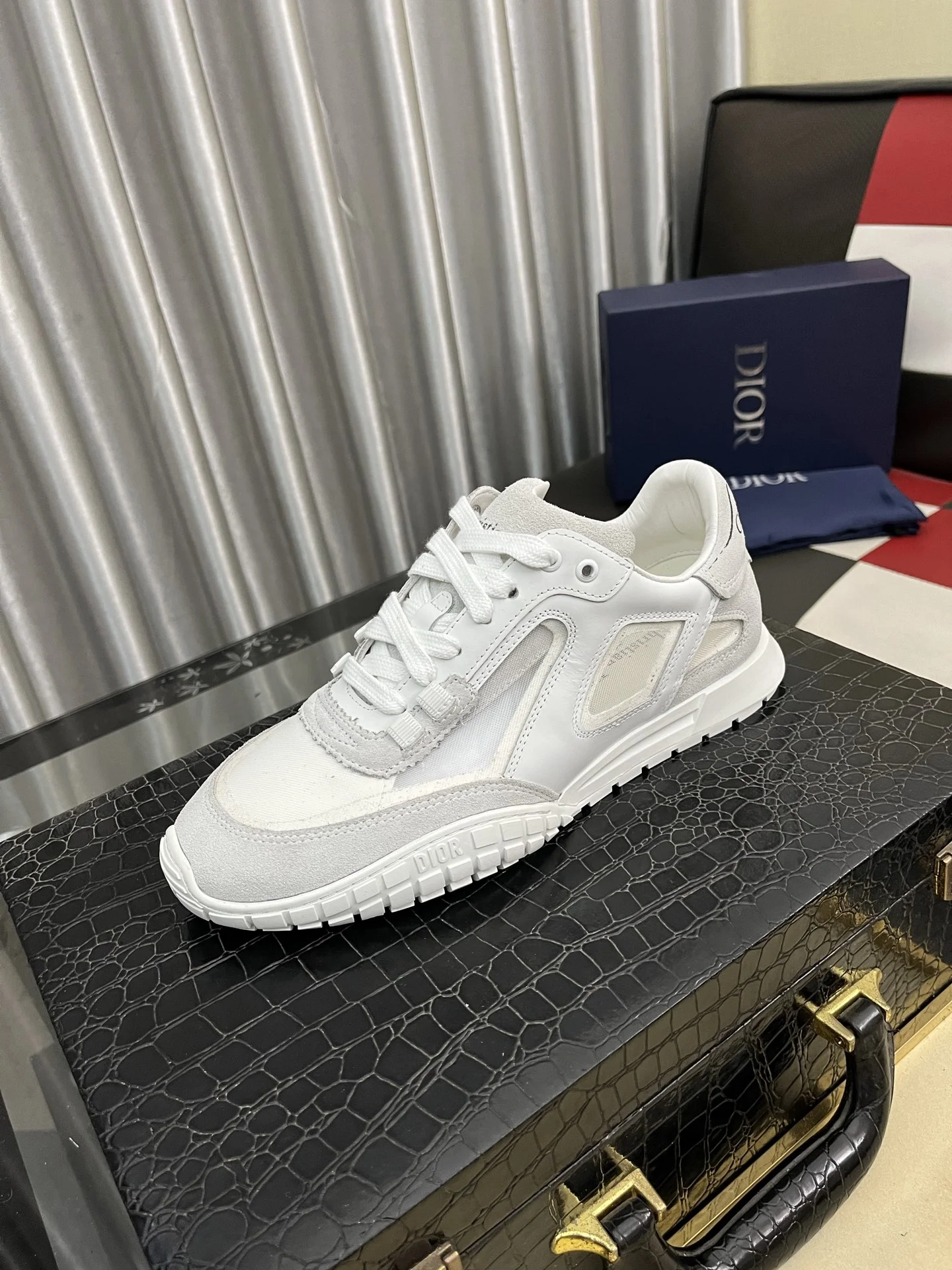DIOR Sneakers Mesh Leather EU38-44 B40202608030147