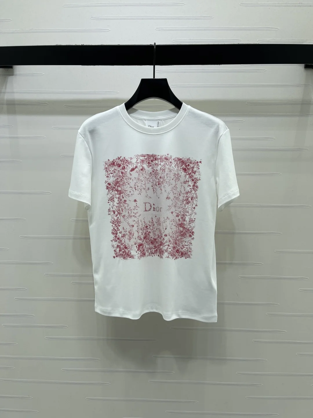 DIOR T-shirts Cotton S-M-L A45202608042574