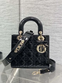 DIOR Top Handle Bags Patent Leather (Black-Gold) 20X17CM F80202608060439