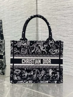 DIOR Totes Bags Cotton Canvas (Black-White) 26X22X8CM D50202608060352