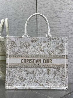 DIOR Totes Bags Embroidered Canvas (White-Brown) 42X35X17CM E50202608060354