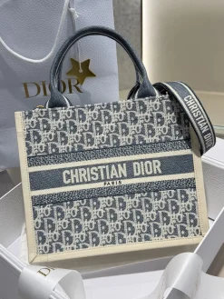 DIOR Totes Bags Raffia and Leather (Blue-White) H50202608060279