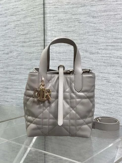 Alternative view of DIOR Trend Bags Calf Leather (Gray-Gold) 16X12X18CM G30202608060194
