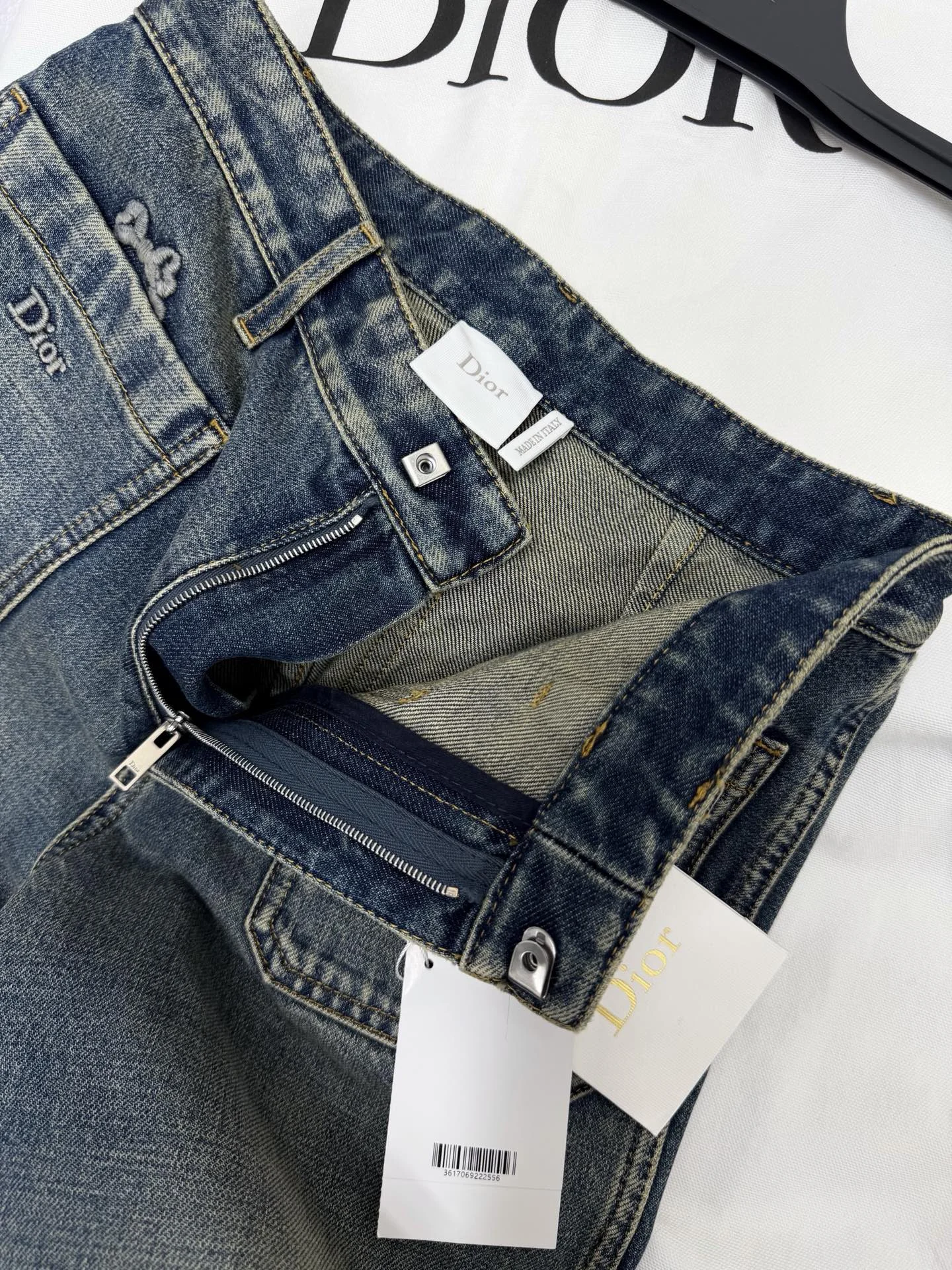 DIOR Trousers Washed Denim S-L C85202608042668 - Image 4