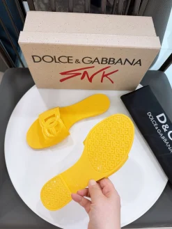 Alternative view of DOLCE & GABBANA Slides TPU EU36-42 A00202608031473