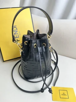 FENDI Bucket Bags Calfskin Leather (Black-Gold) 12X10X18CM D80202608080048
